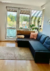 Pronájem bytu 2+kk 44 m² U Hostavického potoka, Praha - Hostavice