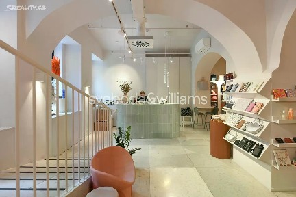 Pronájem obchodního prostoru 108 m² Thámova, Praha - Karlín