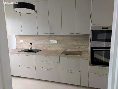 Pronájem bytu 2+1 55 m² Bayerova, Brno - Veveří
