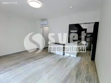 Pronájem bytu 1+kk 32 m² Antonína Procházky, Brno - Pisárky