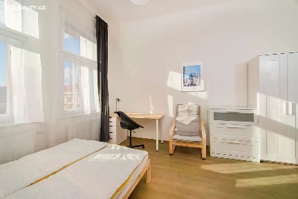 Prodej bytu 2+kk 46 m² Sokolská, Praha