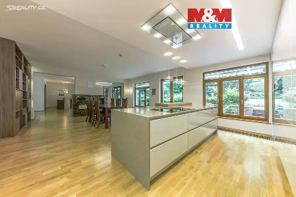 Prodej bytu 4+kk 217 m² Šlikova, Praha - Břevnov