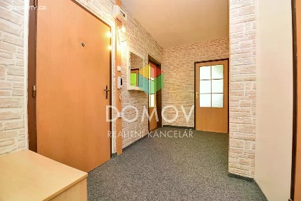 Pronájem bytu 3+1 63 m² Višňová, Hořovice