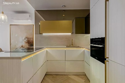 Pronájem bytu 2+kk 69 m² U milosrdných, Praha - Staré Město