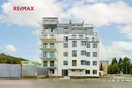 Prodej bytu 3+kk 82 m² Šumavská, Karlovy Vary