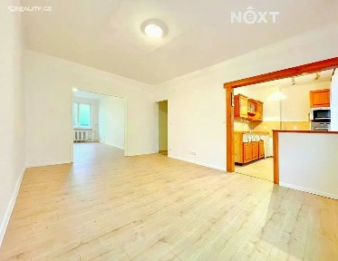 Pronájem bytu 2+1 53 m² Mírová, Habartov