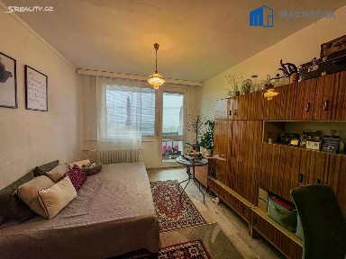 Prodej bytu 2+kk 44 m² Trnovanská, Teplice - Trnovany