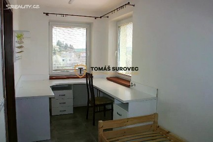 Pronájem bytu pokoje 21 m² Sokolská, Hvozdná