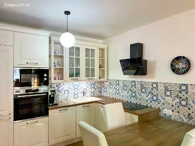 Praha, Praha 9, Vysočany, Pod Harfou, 62