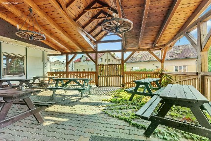 Prodej restaurace 300 m² Příšovice