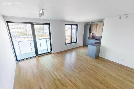 Prodej bytu 2+kk 64 m² Seifertova, Praha - Žižkov