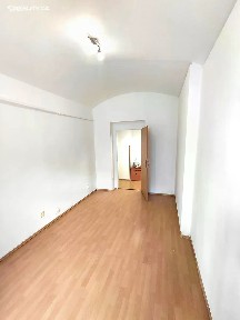 Pronájem bytu 2+kk 50 m² Bubenečská, Praha - Bubeneč
