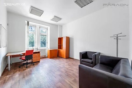 Pronájem kanceláře 21 m² Praha - Žižkov