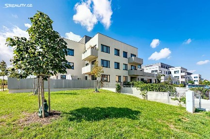 Pronájem bytu 3+kk 80 m² Karla IV., Horoměřice