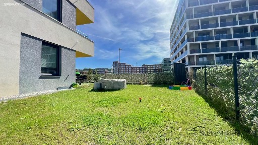 Praha, Praha 8, Karlín, Sokolova, 5