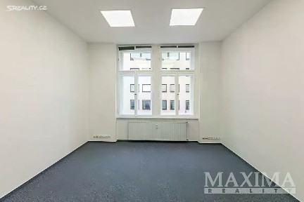 Pronájem kanceláře 70 m² Krátkého, Praha - Vysočany