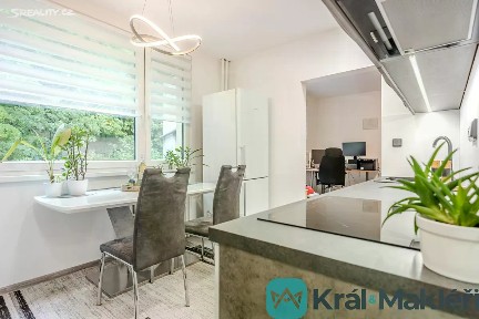 Prodej bytu 3+1 68 m² Tolstého, Ústí nad Labem - Střekov