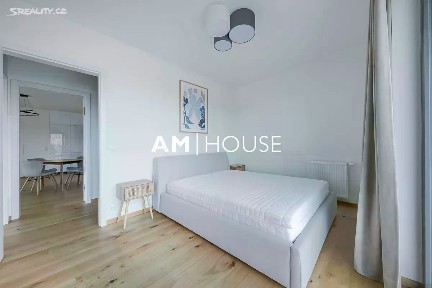 Praha, Praha 8, Karlín, Pernerova, 37