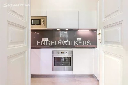 Praha, Praha 1, Nové Město, Bolzanova, 5