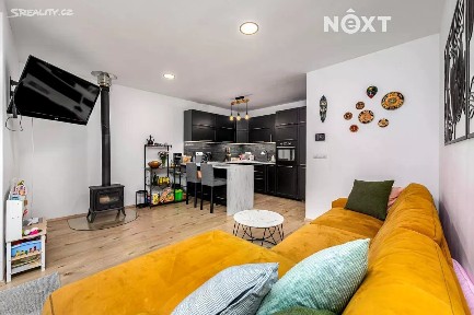 Prodej bytu 3+kk 68 m² Postřižínská, Odolena Voda