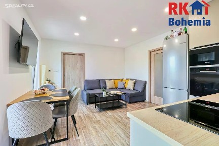 Kouřim, Kolín, Nová