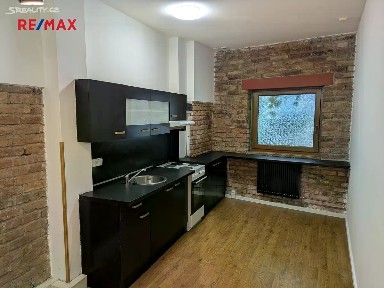 Pronájem bytu 3+1 86 m² Hrnčířská, Ústí nad Labem - Ústí nad Labem-centrum