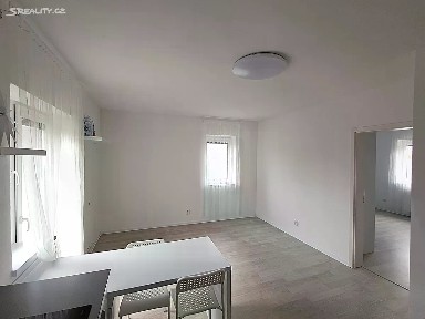 Prodej bytu 2+kk 37 m² Polní, Roudné