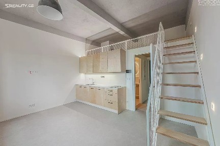 Pronájem bytu 1+kk 33 m² Pražská třída, Hradec Králové - Kukleny