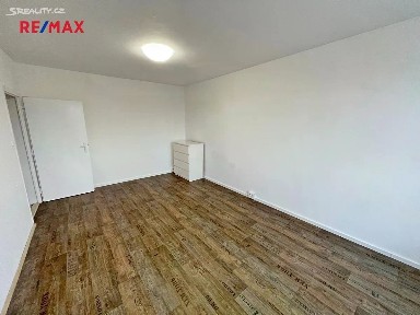 Pronájem bytu 1+1 45 m² Opálkova, Brno - Bystrc