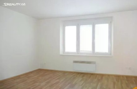 Prodej bytu 2+kk 42 m² U Svépomoci, Praha - Nusle
