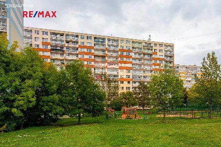 Prodej bytu 2+kk 43 m² Galandova, Praha - Řepy