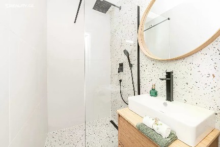 Prodej bytu 3+kk 72 m² Rilská, Praha - Modřany