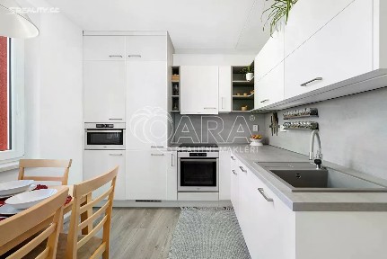 Brno, Brno-město, Židenice, Bzenecká, 20