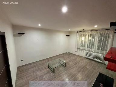 Pronájem bytu 2+1 56 m² Průběžná, Votice