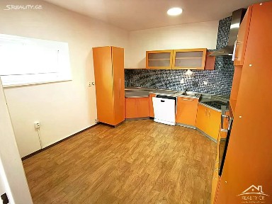 Pronájem bytu 2+1 57 m² Zimní, Jihlava