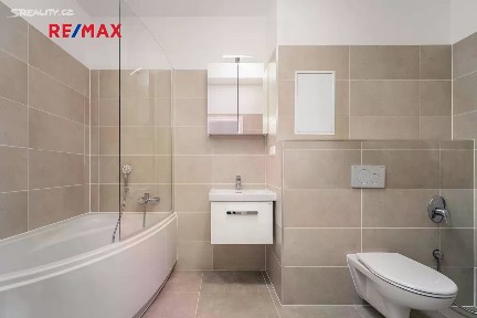 Karlovy Vary, Moskevská, 70