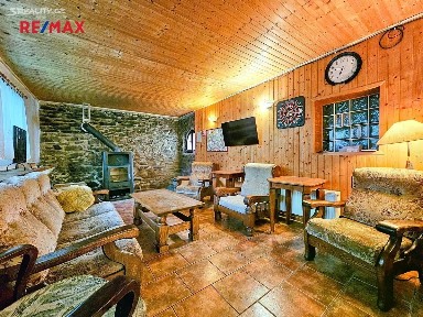 Kryštofovy Hamry, Chomutov