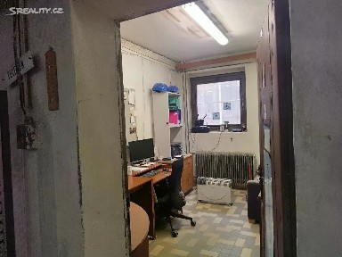 Pronájem výrobní haly, prostoru 630 m² Vážní, Hradec Králové - Slezské Předměstí