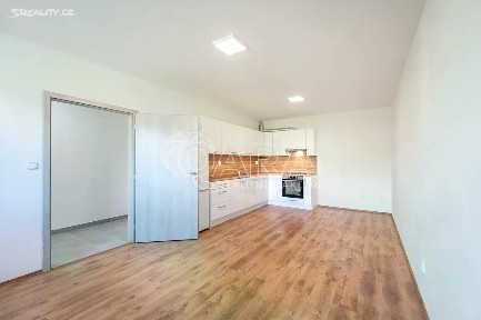 Pronájem bytu 1+kk 33 m² Pražská, Letovice