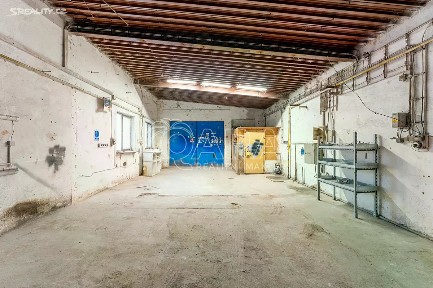 Pronájem skladového prostoru 91 m² Černovické nábřeží, Brno - Komárov