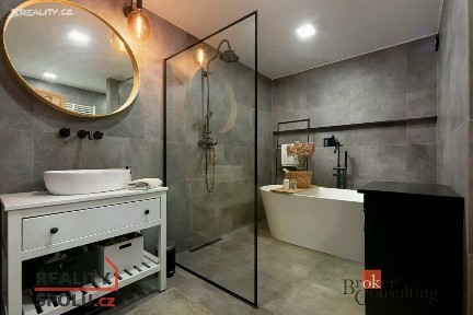 Opava, Předměstí, Těšínská, 12