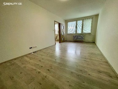 Pronájem bytu 3+1 78 m² Kojetická, Neratovice