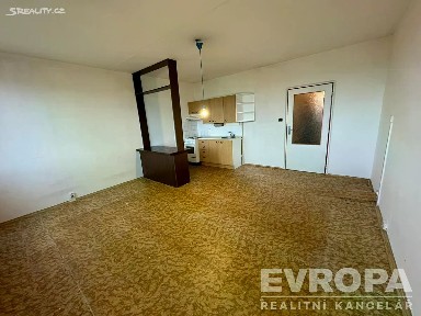 Prodej bytu 1+kk 32 m² Hodonínská, Plzeň - Severní Předměstí