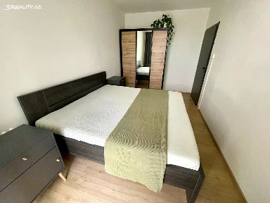 Prodej bytu 2+kk 44 m² Vybíralova, Praha - Černý Most