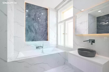 Prodej bytu 2+kk 77 m² Malá Štěpánská, Praha - Nové Město