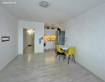 Pronájem bytu 1+kk 26 m² Bajkonurská, Praha - Háje