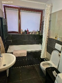 Pronájem bytu 2+kk 62 m² Podle náhonu, Praha - Záběhlice