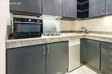 Praha, Praha 1, Malá Strana, Hroznová