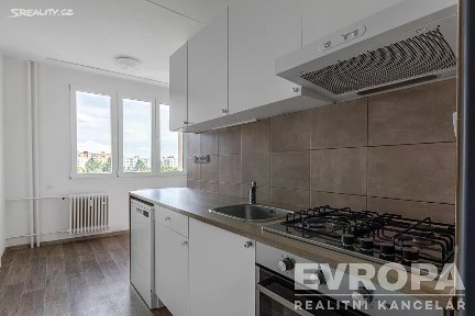 Prodej bytu 3+1 80 m² Elišky Krásnohorské, Plzeň - Severní Předměstí
