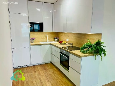 Prodej bytu 2+kk 64 m² Zvěřinova, Praha - Strašnice